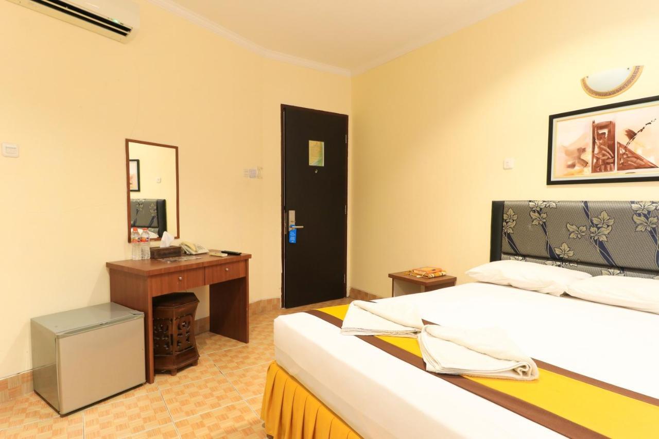 Al-Badar Hotel Syariah Makasar Exteriér fotografie
